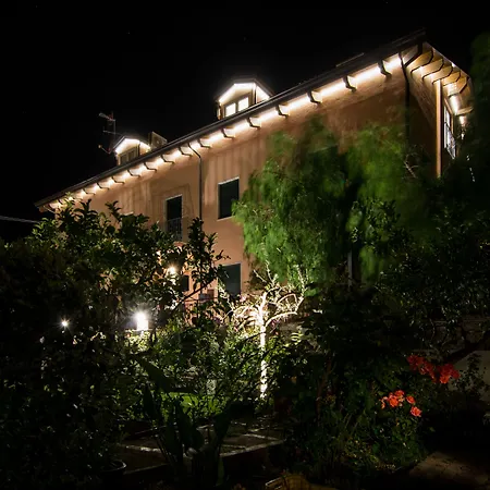 Casa Vittoria Ferienhaus *
